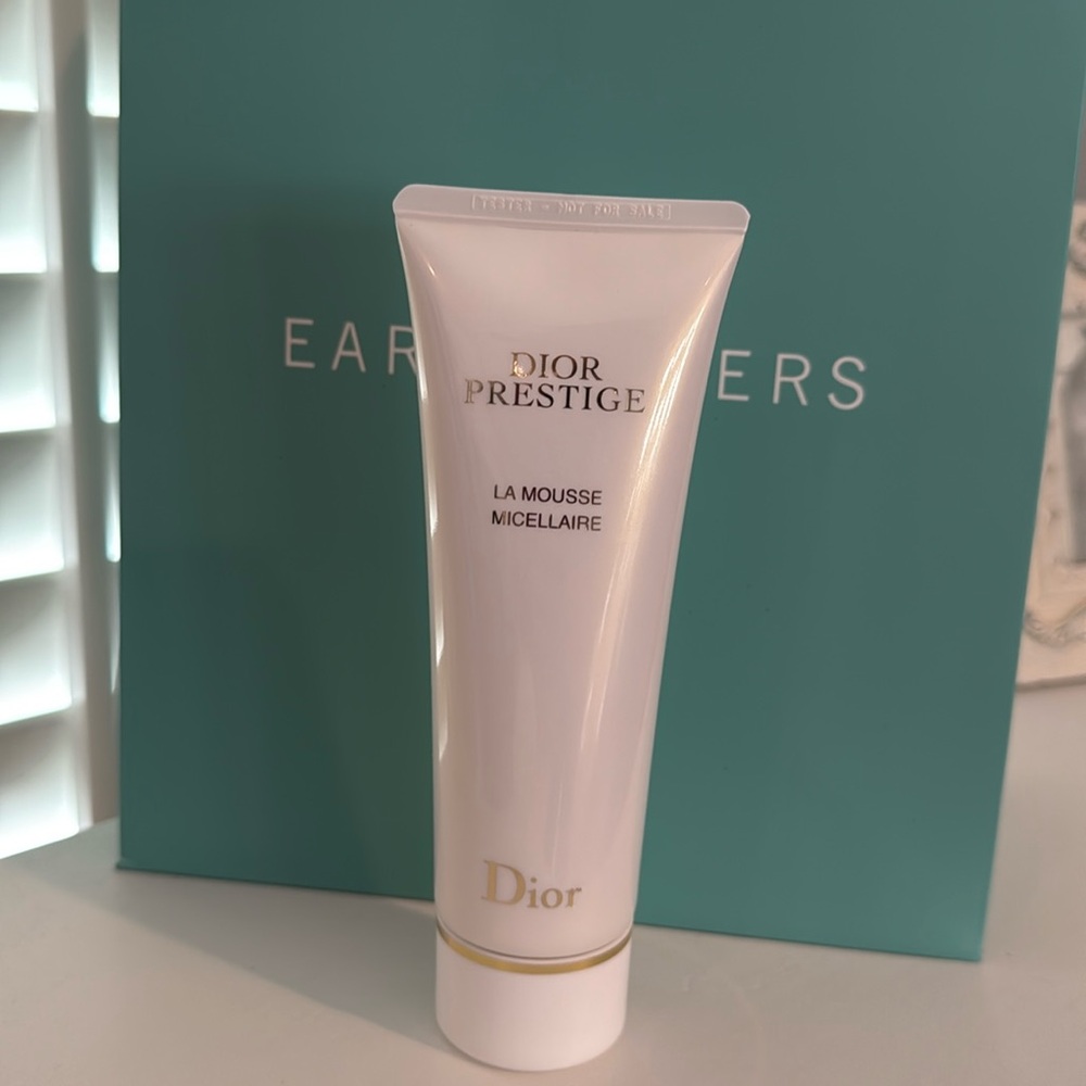 Dior Prestige La Mousse Micellaire NEW